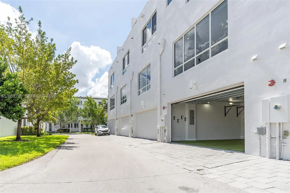 Address Not Shown Doral, FL 33178