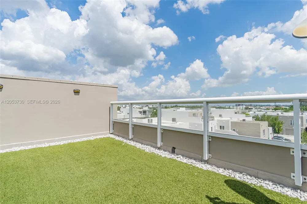 Address Not Shown Doral, FL 33178