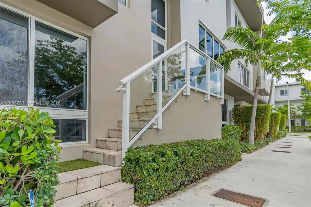 Address Not Shown Doral, FL 33178