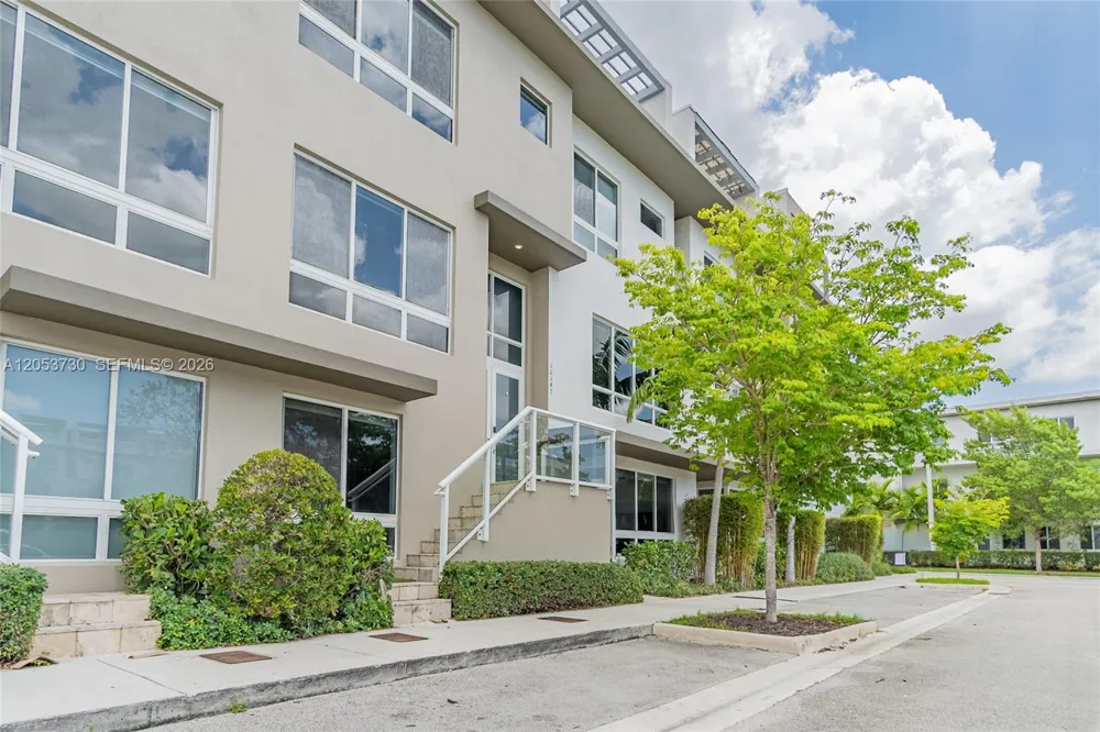 Address Not Shown Doral, FL 33178