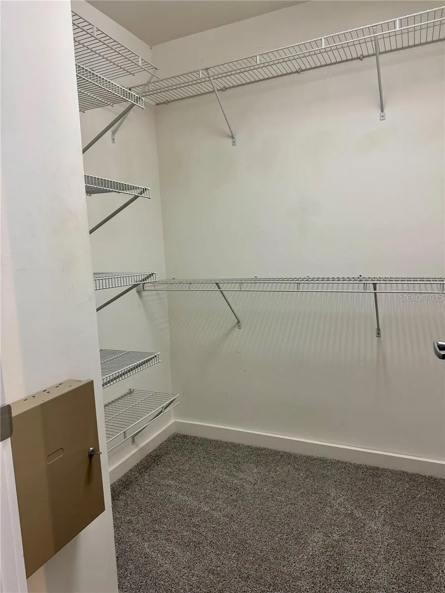 5008 S MACDILL AVENUE #19 Tampa, FL 33611