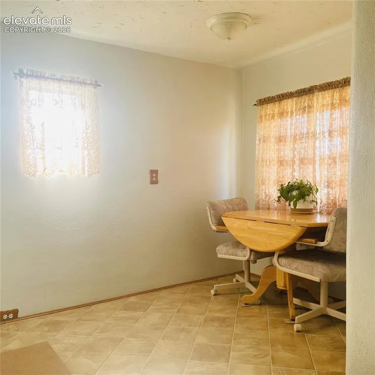 804 Cherry Lane Pueblo, CO 81005