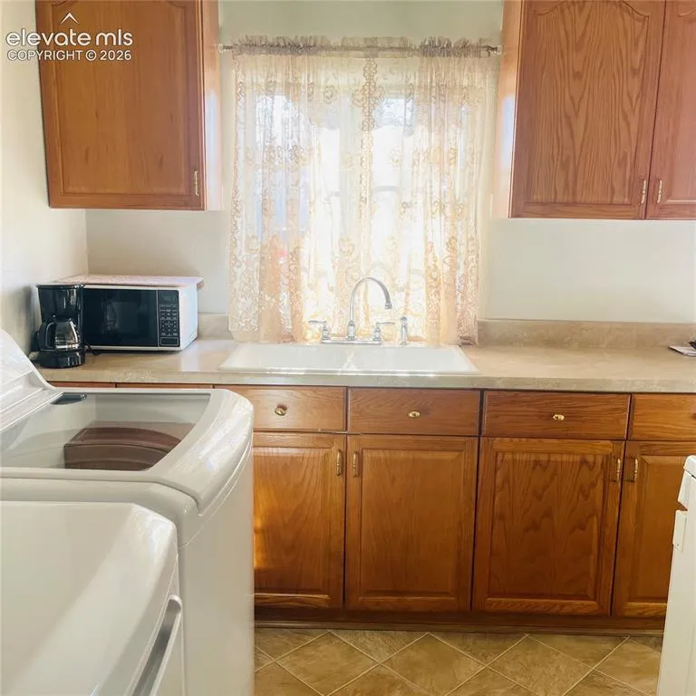 804 Cherry Lane Pueblo, CO 81005