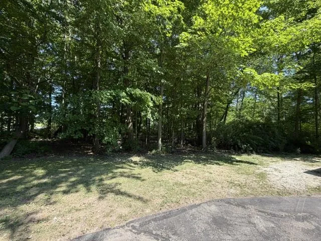4084 Hartman Road Sodus, MI 49126