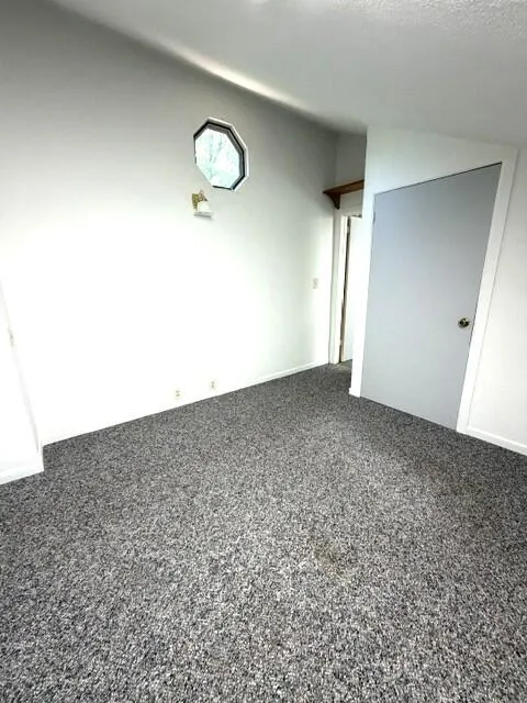 4084 Hartman Road Sodus, MI 49126