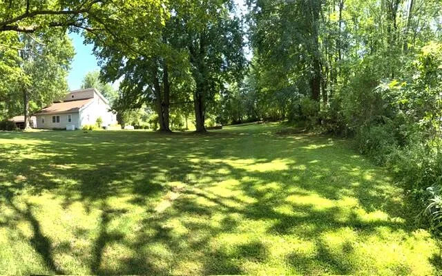 4084 Hartman Road Sodus, MI 49126