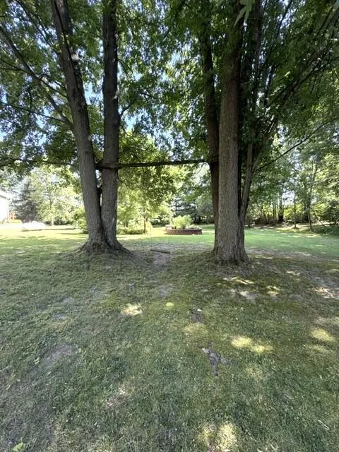 4084 Hartman Road Sodus, MI 49126