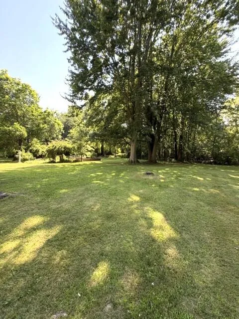4084 Hartman Road Sodus, MI 49126