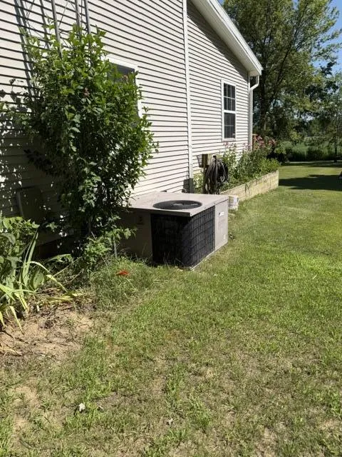 4084 Hartman Road Sodus, MI 49126
