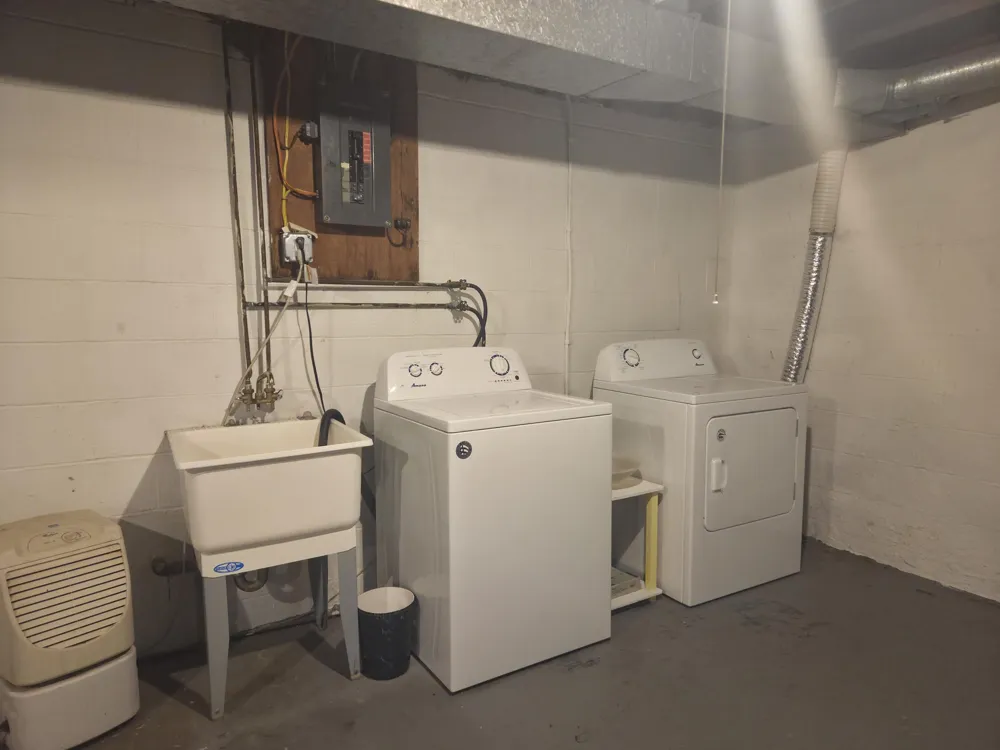 765 Douglas Street Jackson, MI 49203