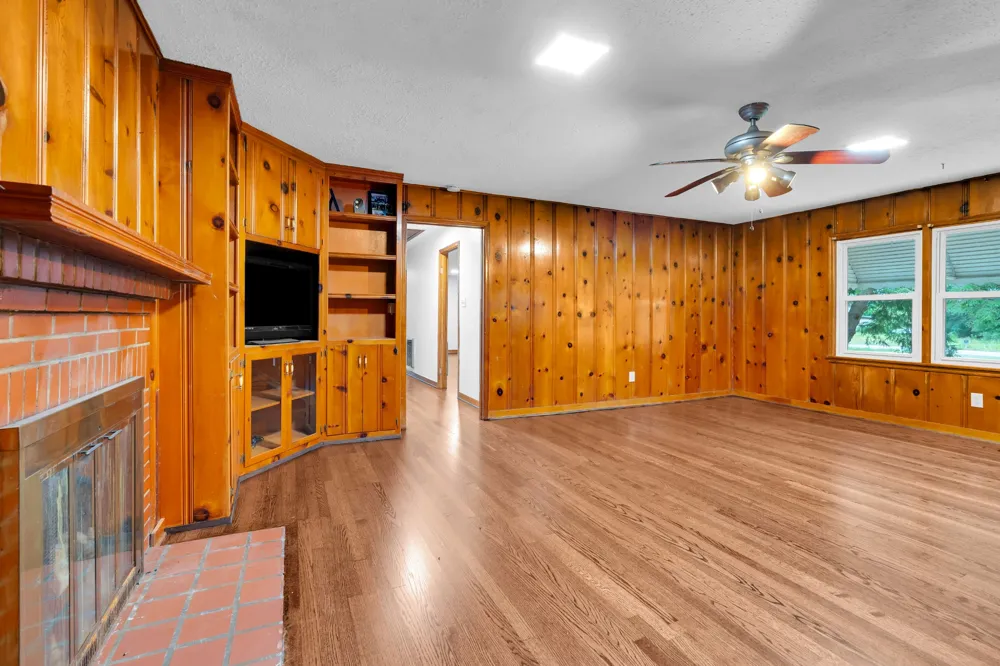 4237 Old Alto Hwy Decherd, TN 37324