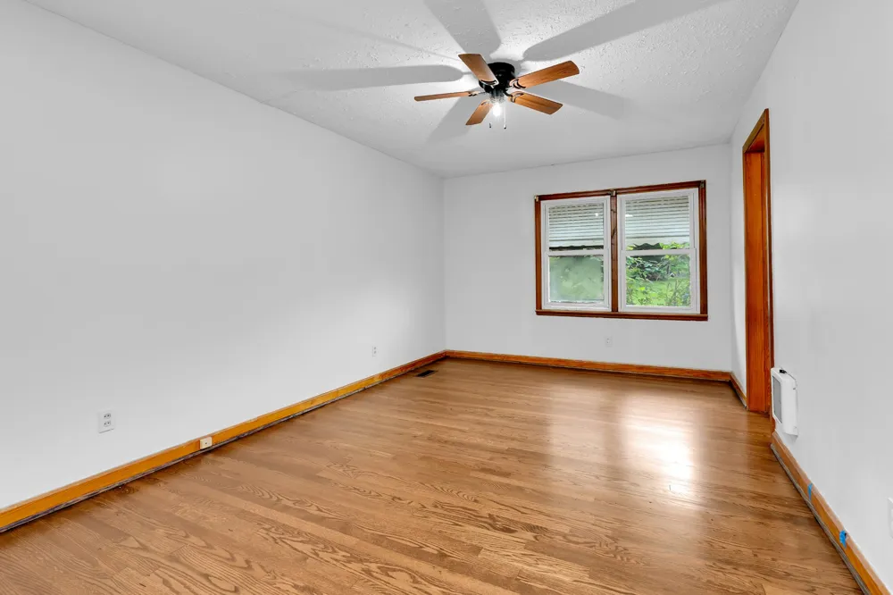 4237 Old Alto Hwy Decherd, TN 37324