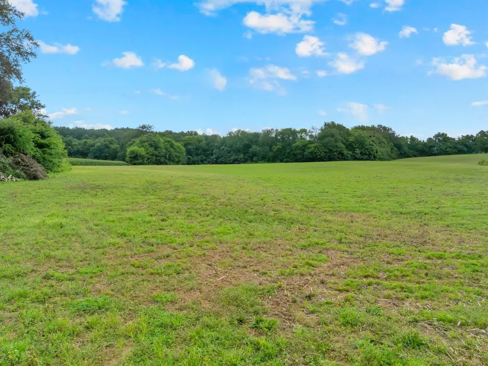 4237 Old Alto Hwy Decherd, TN 37324