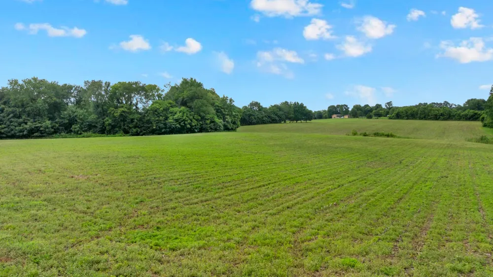 4237 Old Alto Hwy Decherd, TN 37324