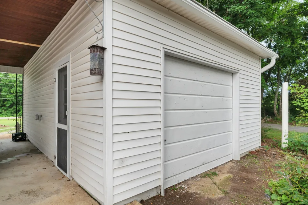 4237 Old Alto Hwy Decherd, TN 37324