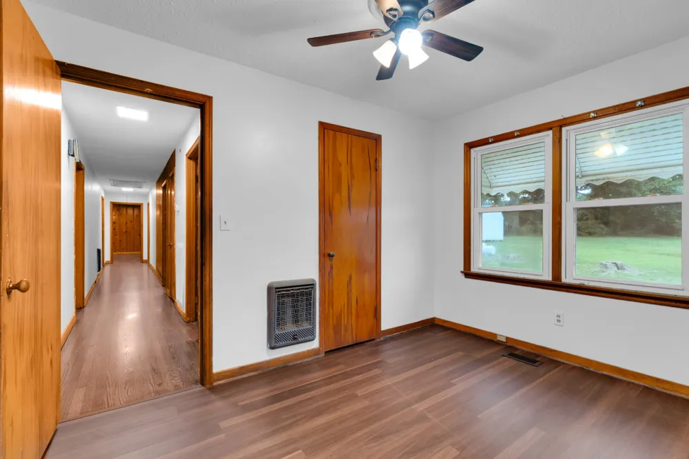 4237 Old Alto Hwy Decherd, TN 37324