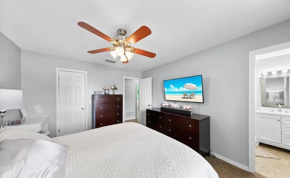 1121 LONDONDERRY DRIVE Orange Park, FL 32065