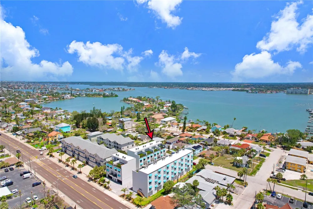 15405 GULF BOULEVARD #B4 St Petersburg, FL 33708