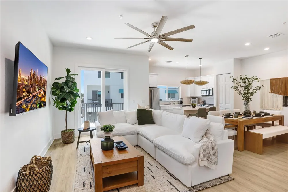 15405 GULF BOULEVARD #B4 St Petersburg, FL 33708