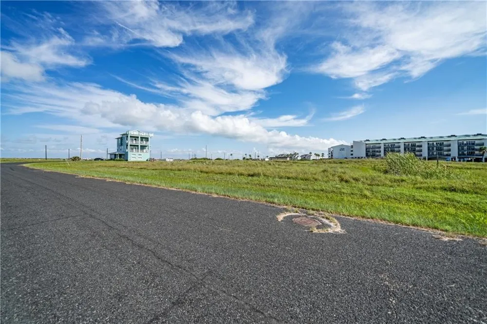 126 Mustang Island Estates Drive Port Aransas, TX 78373
