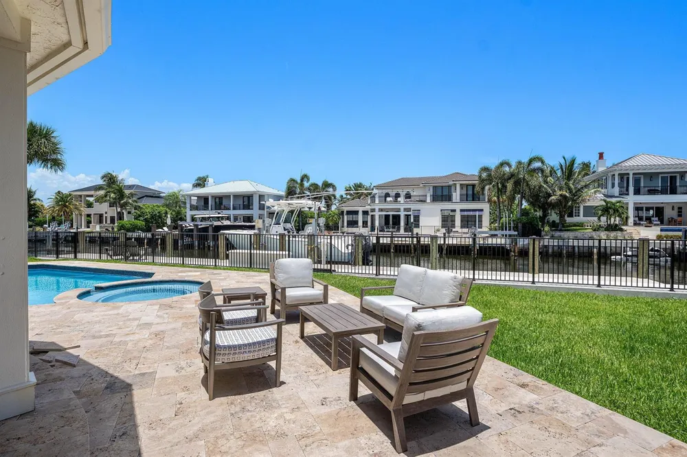 12 Inlet Cay Drive Ocean Ridge, FL 33435