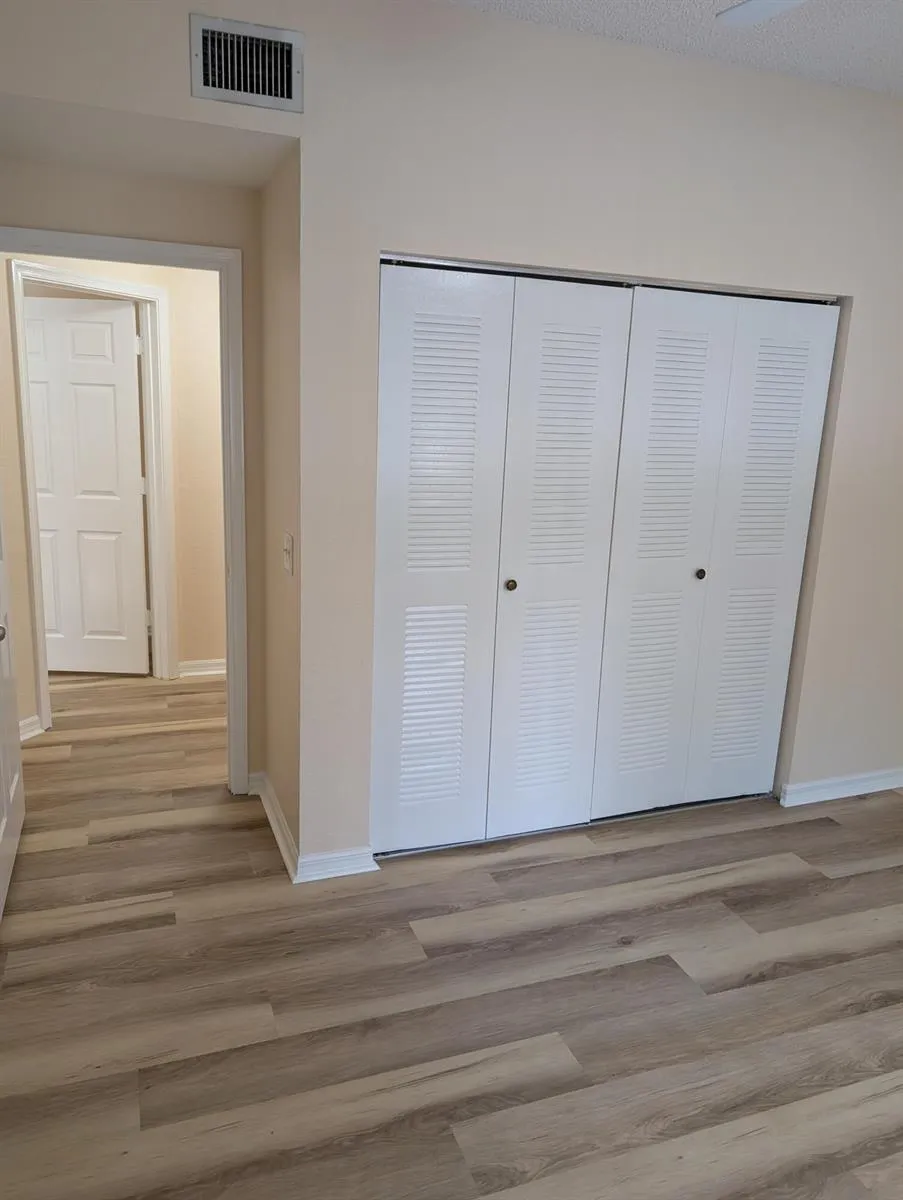 350 CRESTWOOD CIRCLE #201 Royal Palm Beach, FL 33411