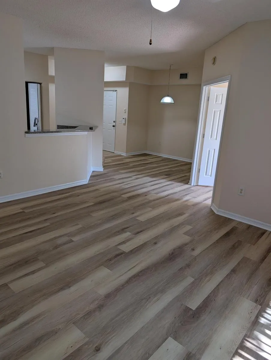 350 CRESTWOOD CIRCLE #201 Royal Palm Beach, FL 33411