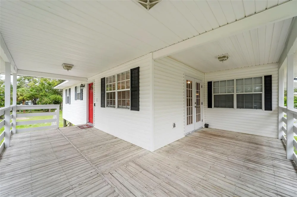 12055 MURRAY AVENUE Largo, FL 33778