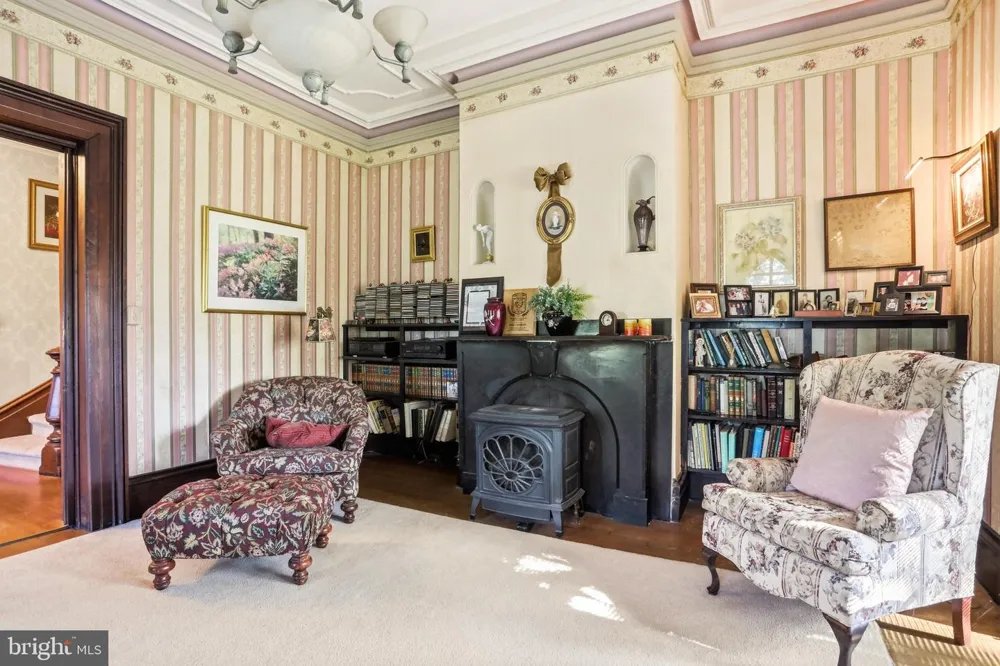 236 RIVERSIDE DRIVE Front Royal, VA 22630