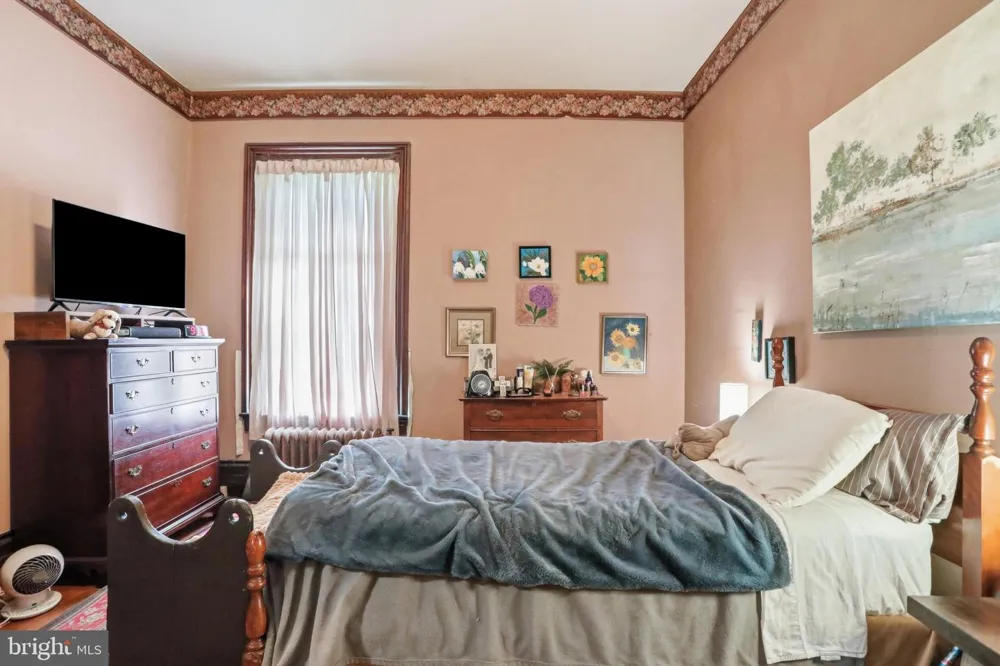 236 RIVERSIDE DRIVE Front Royal, VA 22630