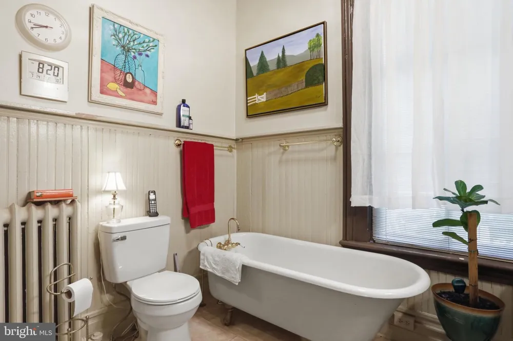236 RIVERSIDE DRIVE Front Royal, VA 22630