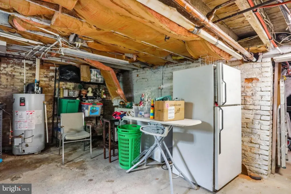 236 RIVERSIDE DRIVE Front Royal, VA 22630