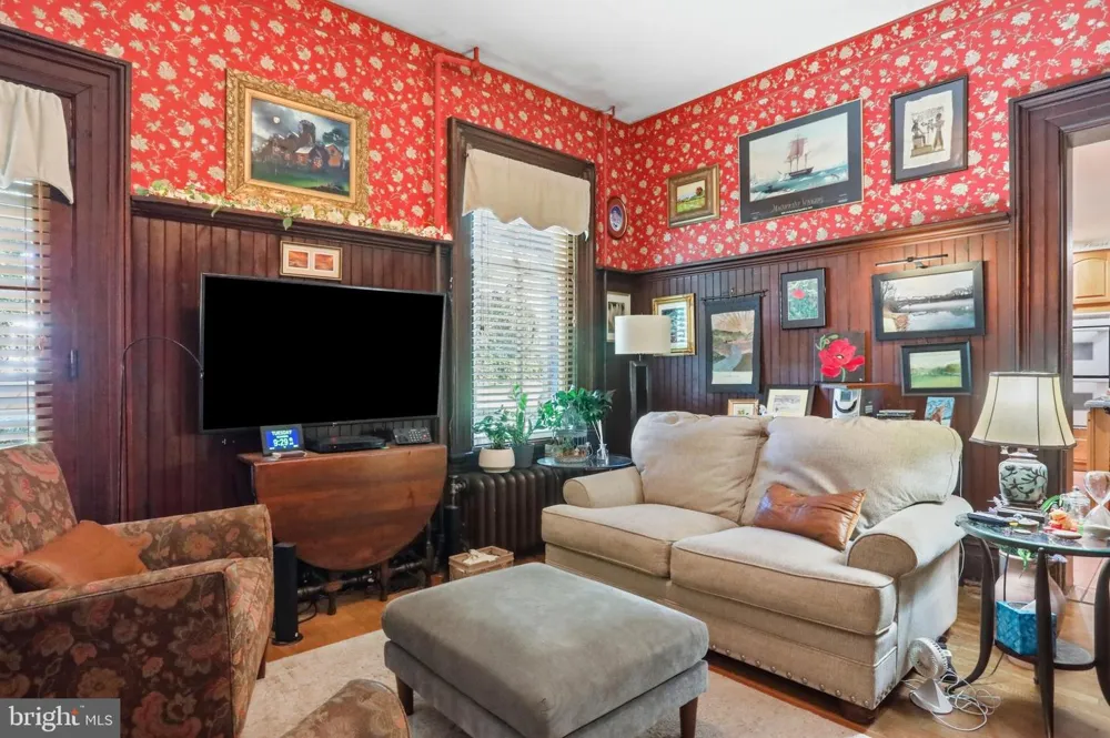 236 RIVERSIDE DRIVE Front Royal, VA 22630