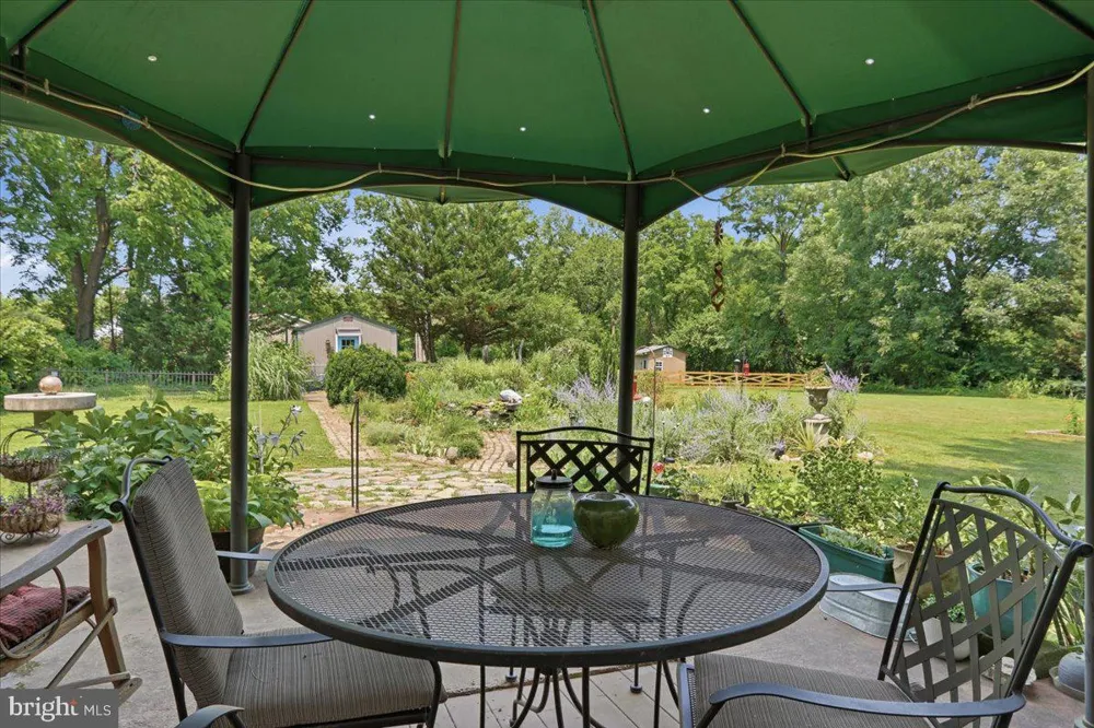 236 RIVERSIDE DRIVE Front Royal, VA 22630