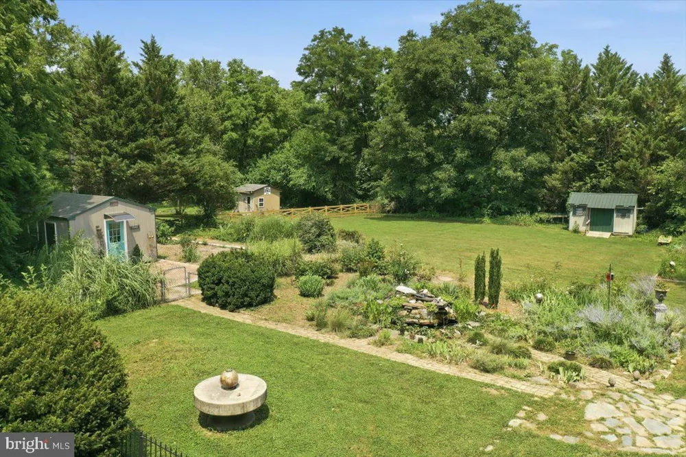 236 RIVERSIDE DRIVE Front Royal, VA 22630