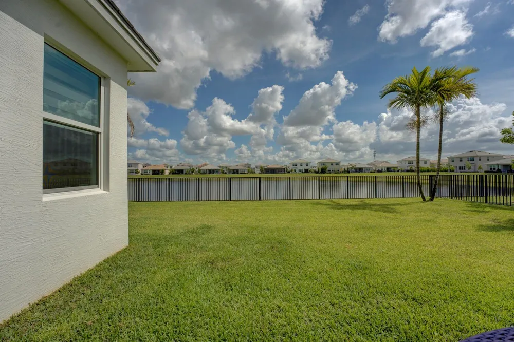 13530 Spruce Pine Drive Westlake, FL 33470