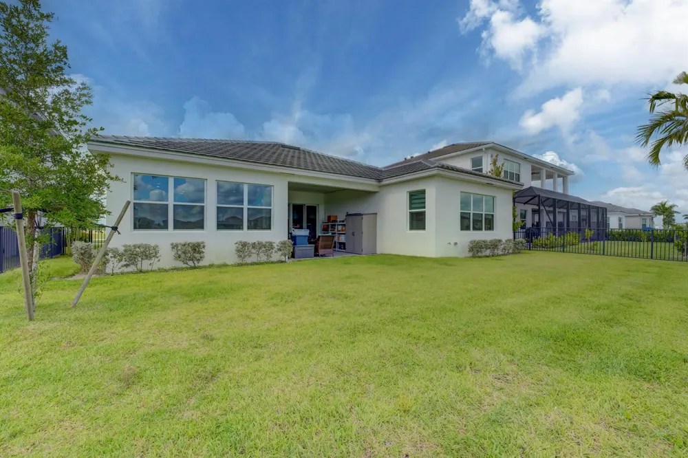 13530 Spruce Pine Drive Westlake, FL 33470