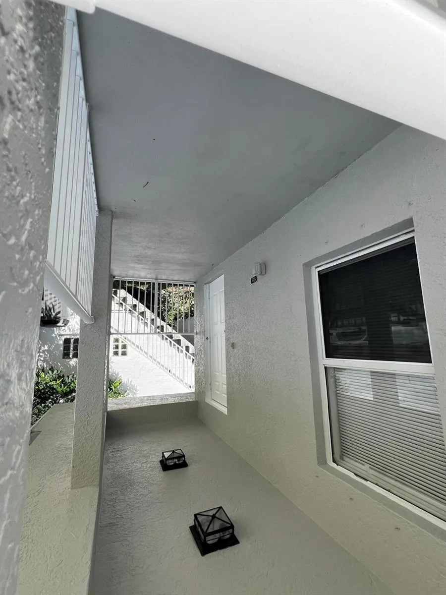 8444 SE DATE STREET Hobe Sound, FL 33455