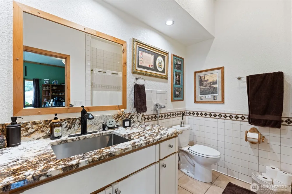 222 Volcano Lane Chehalis, WA 98532