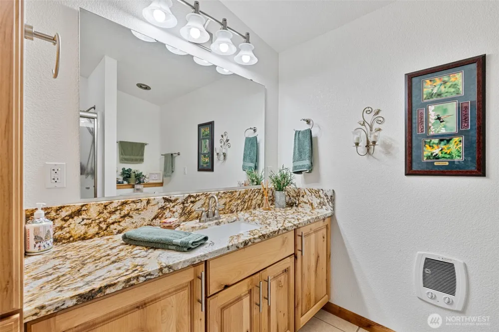 222 Volcano Lane Chehalis, WA 98532
