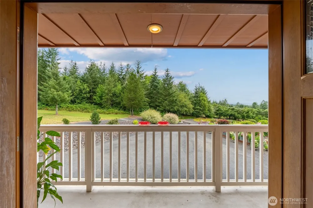 222 Volcano Lane Chehalis, WA 98532