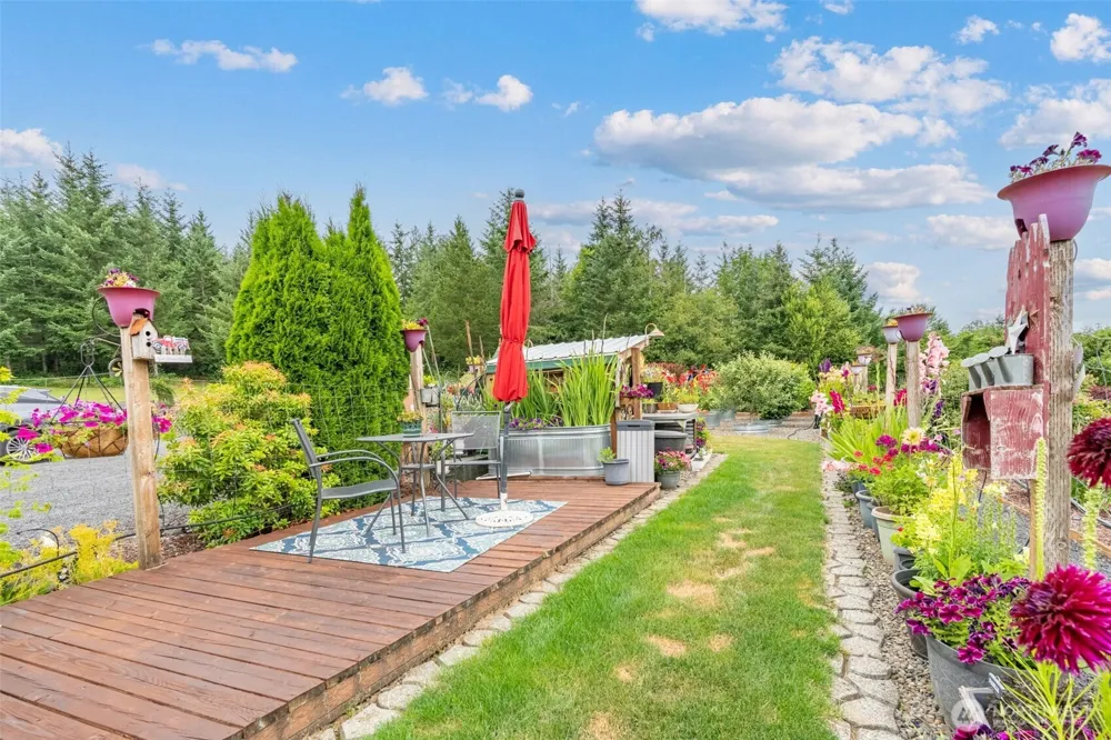 222 Volcano Lane Chehalis, WA 98532