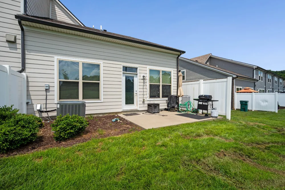 110 Bluestem Ct Lebanon, TN 37090