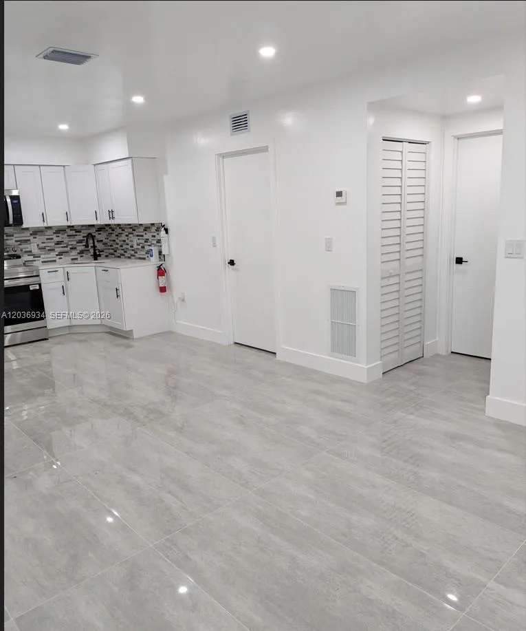 13240 NE 4 AVE #2 North Miami, FL 33161