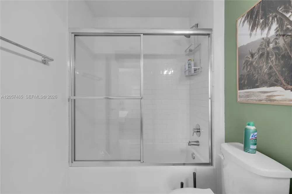 151 SE 1st St #2109 Miami, FL 33131