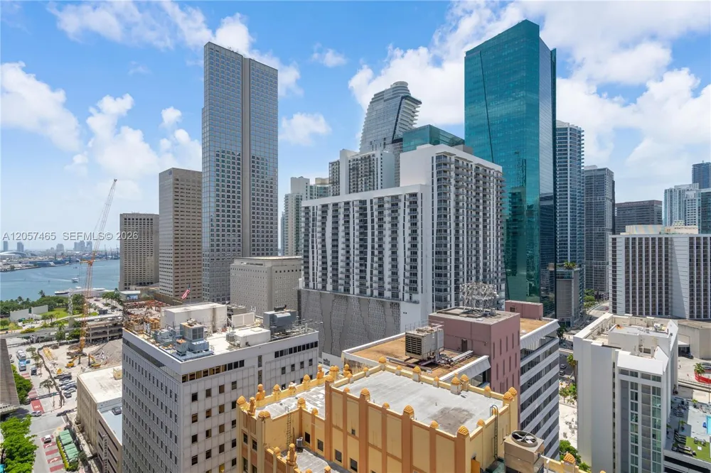 151 SE 1st St #2109 Miami, FL 33131