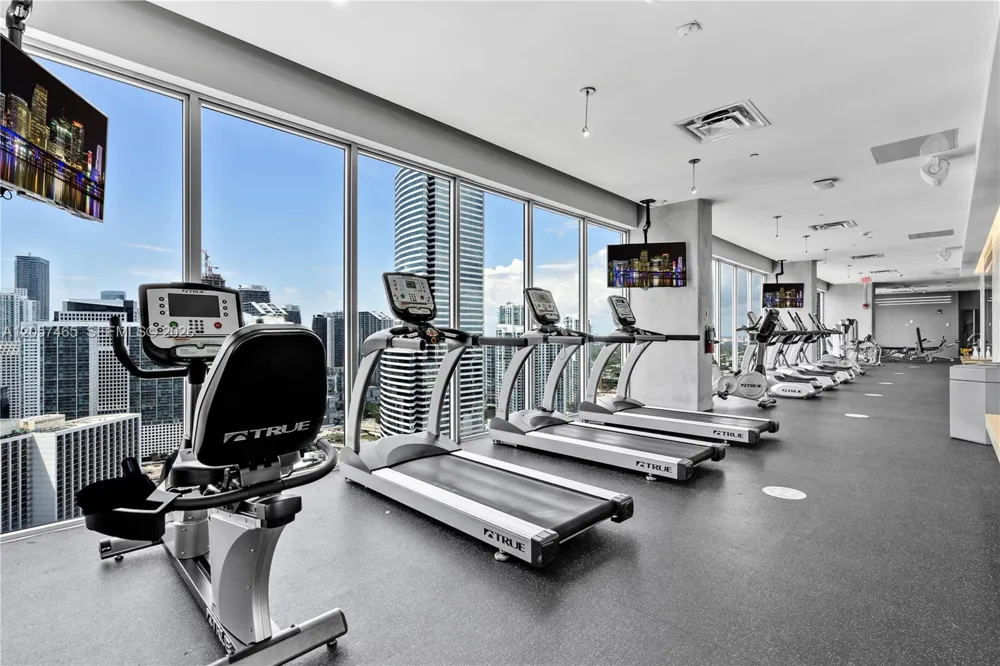 151 SE 1st St #2109 Miami, FL 33131