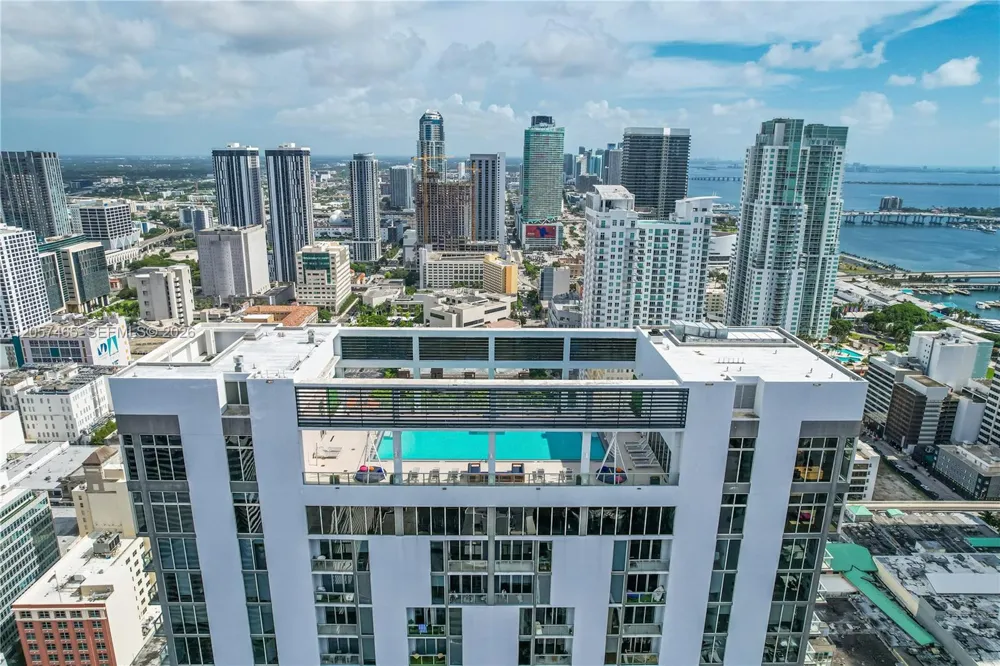 151 SE 1st St #2109 Miami, FL 33131