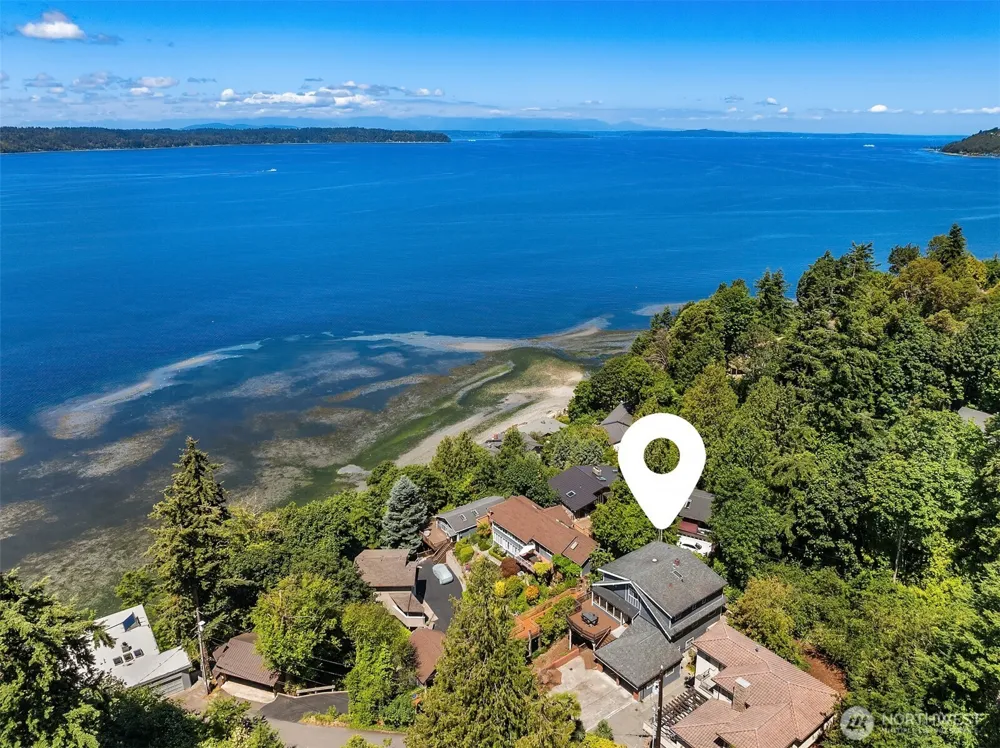 2714 SW 152nd Pl Burien, WA 98166