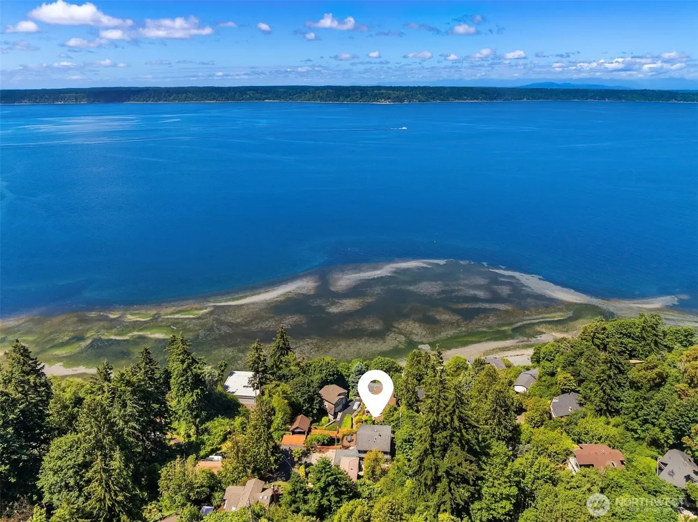 2714 SW 152nd Pl Burien, WA 98166